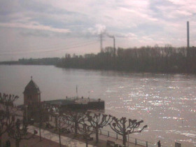 Preview webcam image Wiesbaden - Rhine