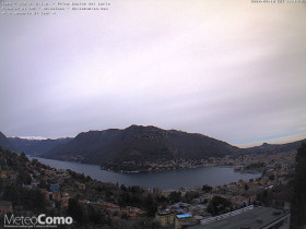 Preview webcam image Como - lake