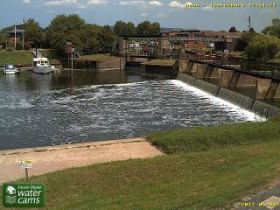 Preview webcam image Tewkesbury - River Avon