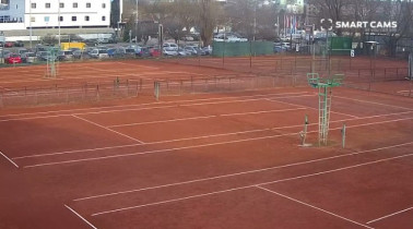 Preview webcam image Brno - tennis courts