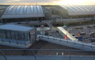Preview webcam image Radisson Blu Hotel - Hamburg Airport