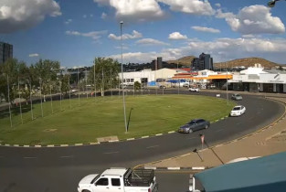 Preview webcam image Windhoek - Snyman Circle