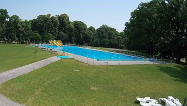 Preview webcam image Swimming Pool - Holešov