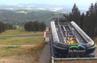 Preview webcam image Ski Černá hora- Hofmanky