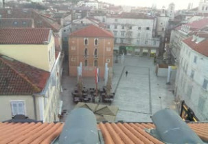 Preview webcam image Split - Central Square