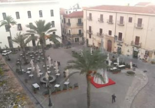 Preview webcam image Piazza Duomo Cefalù