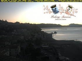 Preview webcam image Vietri sul Mare - harbor