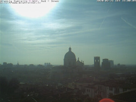 Preview webcam image Brescia Castello