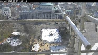 Preview webcam image Vienna - Rathausplatz