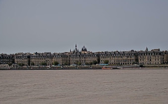 Preview webcam image Bordeaux - PONTON D'HONNEUR