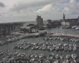 Preview webcam image La Rochelle -  Le Port des Minimes